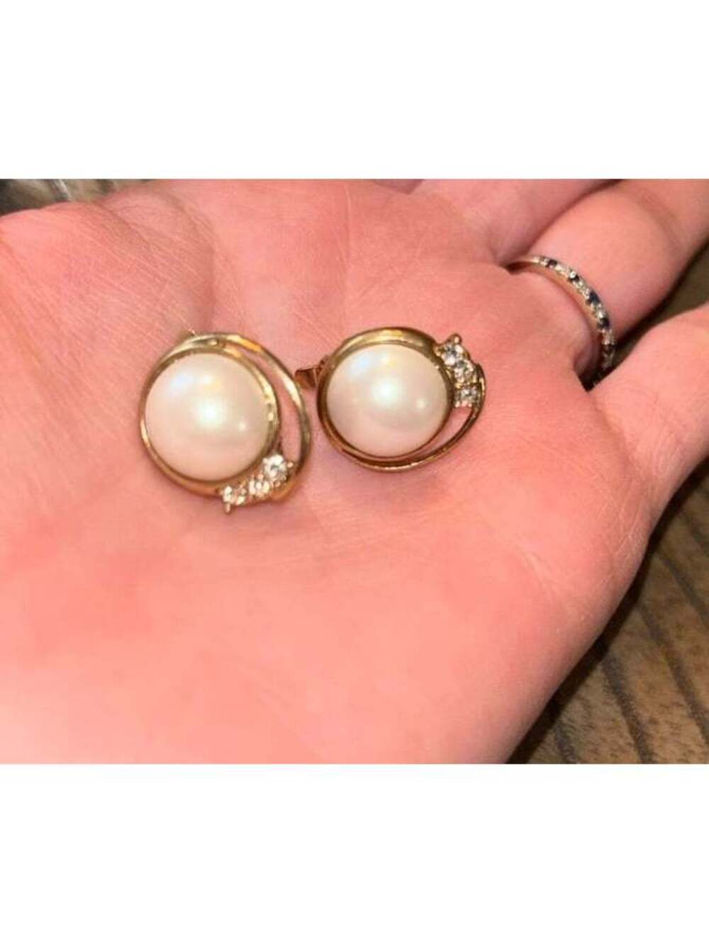 Vintage Gold Tone Faux Pearl Clip-On Earrings w/ Rhinestone Accent